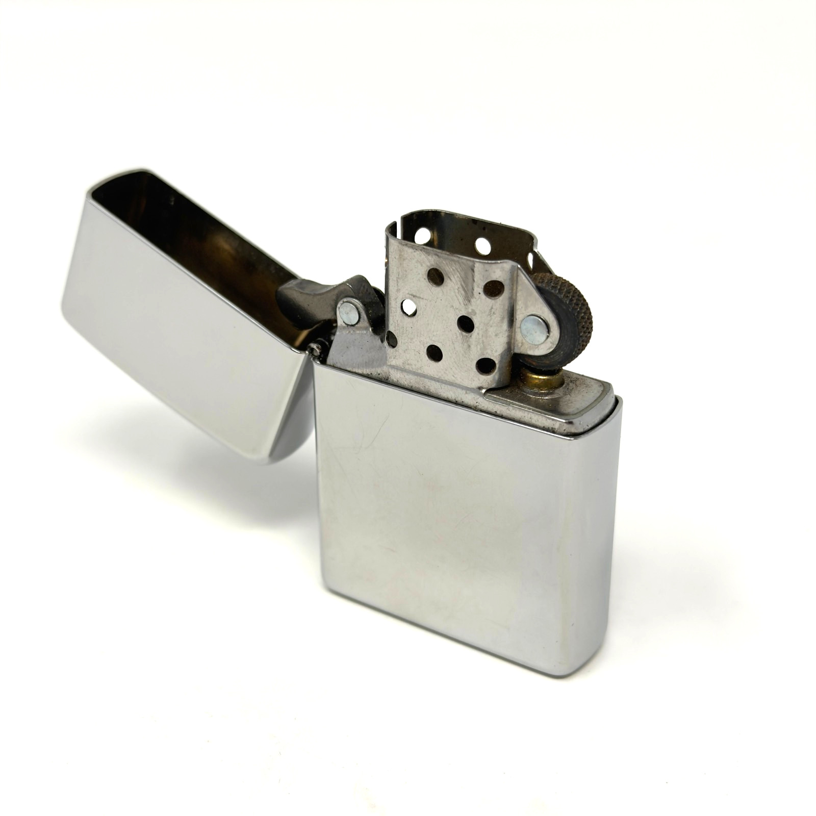 Zippo Classic Windproof Lighter Plain Chrome Made In USA Collectible