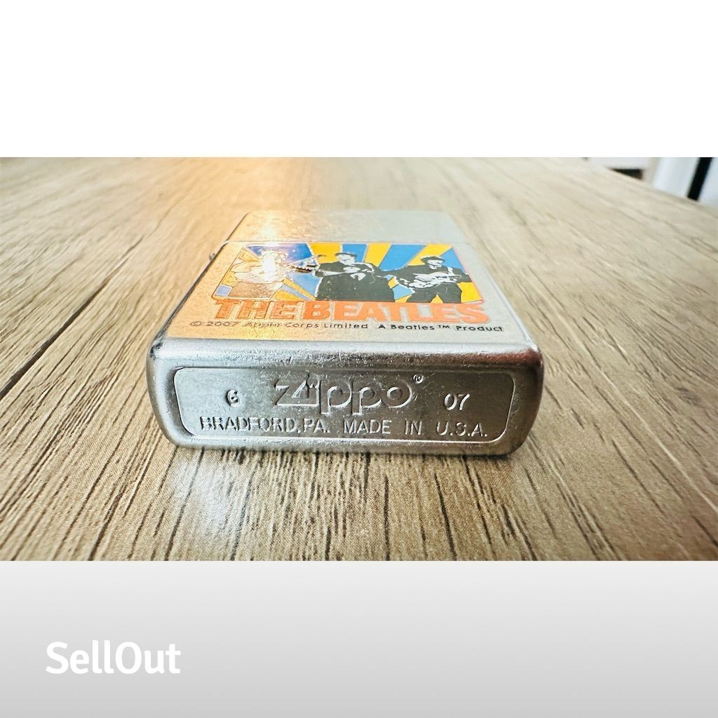 Zippo The Beatles Theme Apple 🍏 Corps in Help Tin/Box/Sleeve