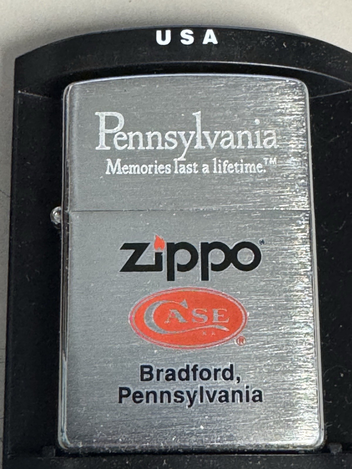 ZIPPO 2007 CASE XX MEMORIES LAST A LIFETIME CHROME LIGHTER UNFIRED IN BOX D432