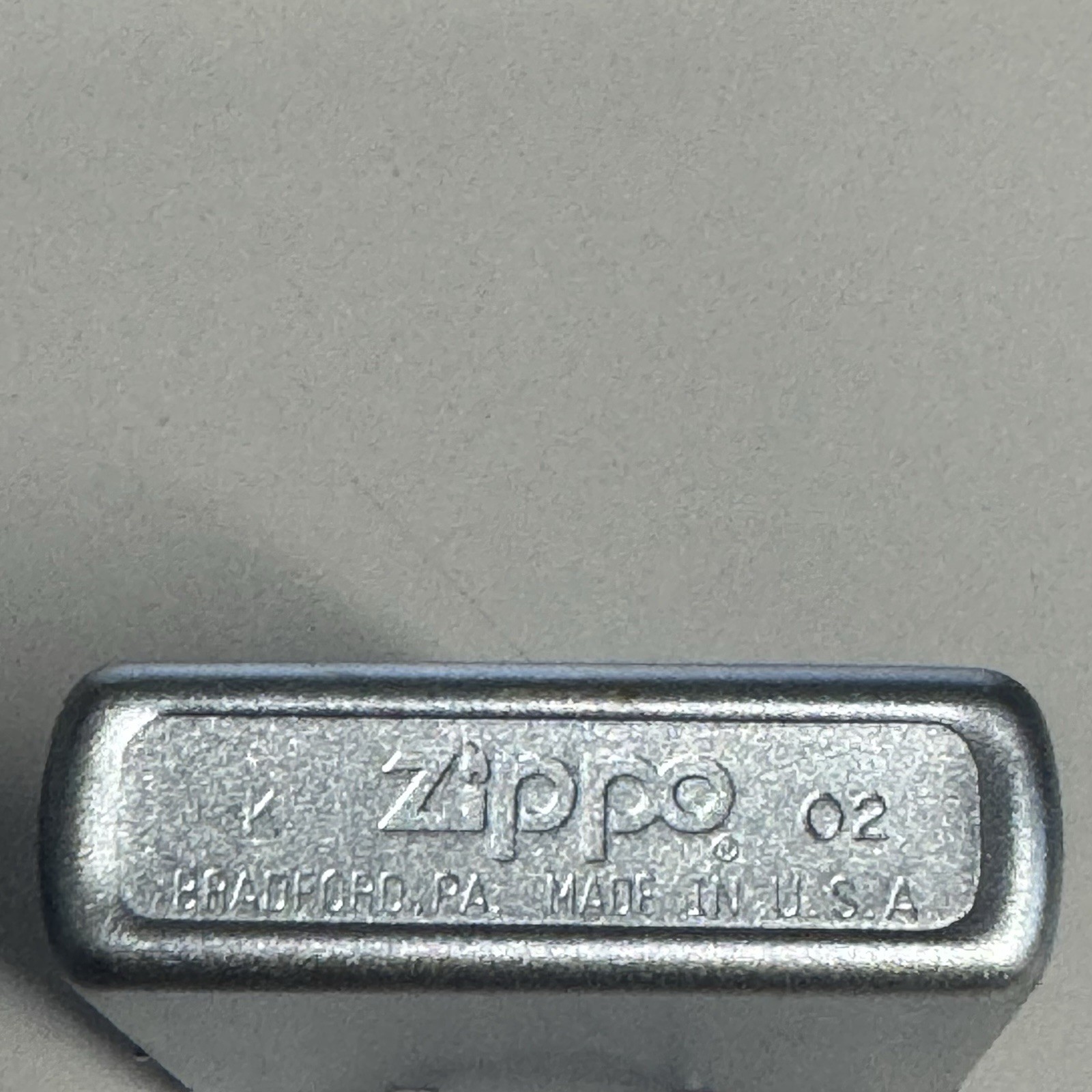 ZIPPO 2002 NEW YORK EXPERIENCE DESIGN SATIN CHROME LIGHTER UNFIRED IN BOX G127