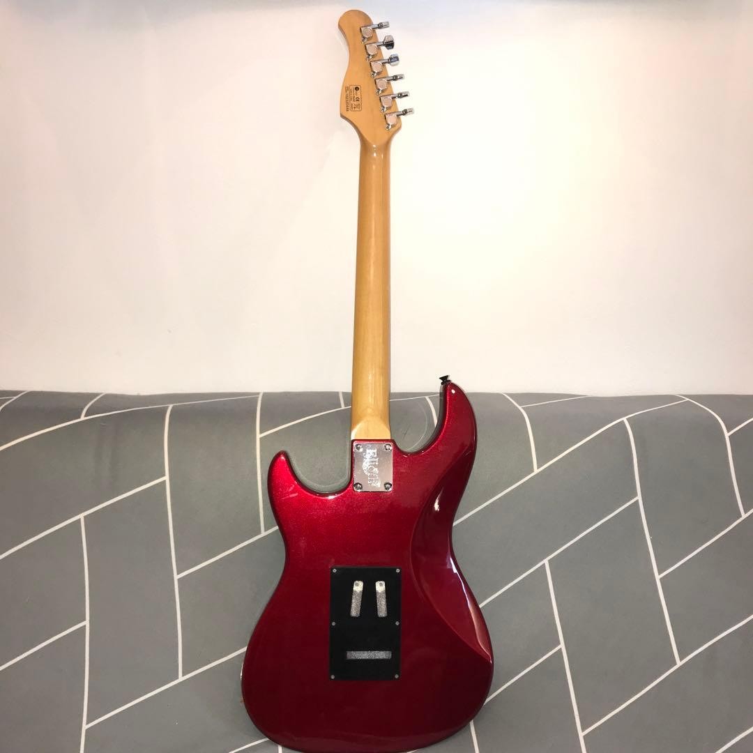Helios S305 Stratocaster HSS