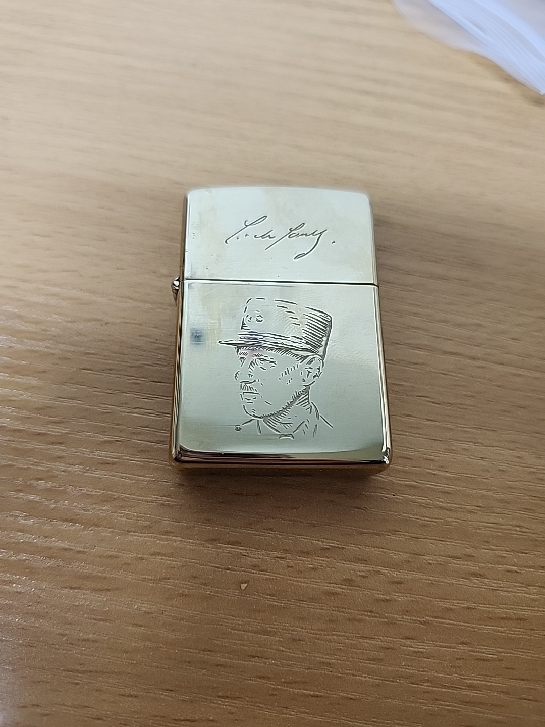 New 1994 ZIPPO Lighter D-Day WWII Normandy Allied Hero GENERAL CHARLES DE GAULLE