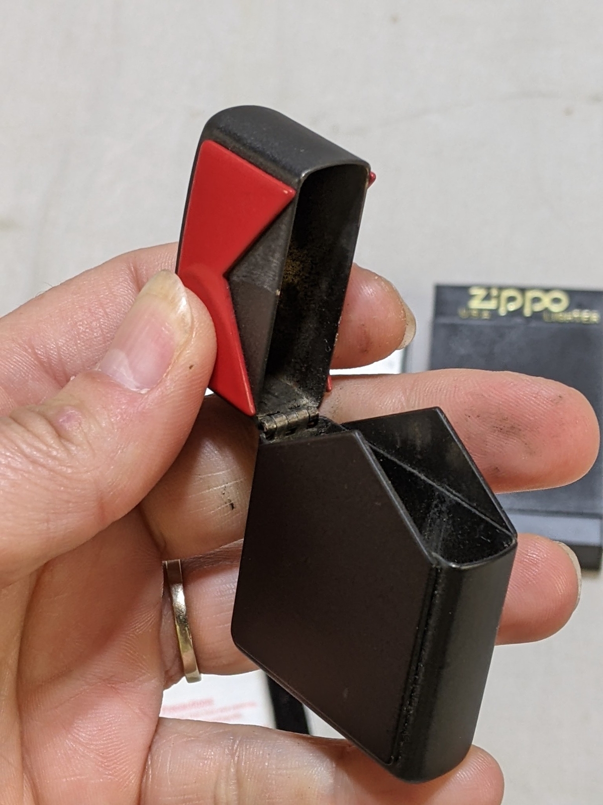 Zippo Lighter MARLBORO RED ROOF 2 Sides Black Matte 1996 No Burner, Slim III II