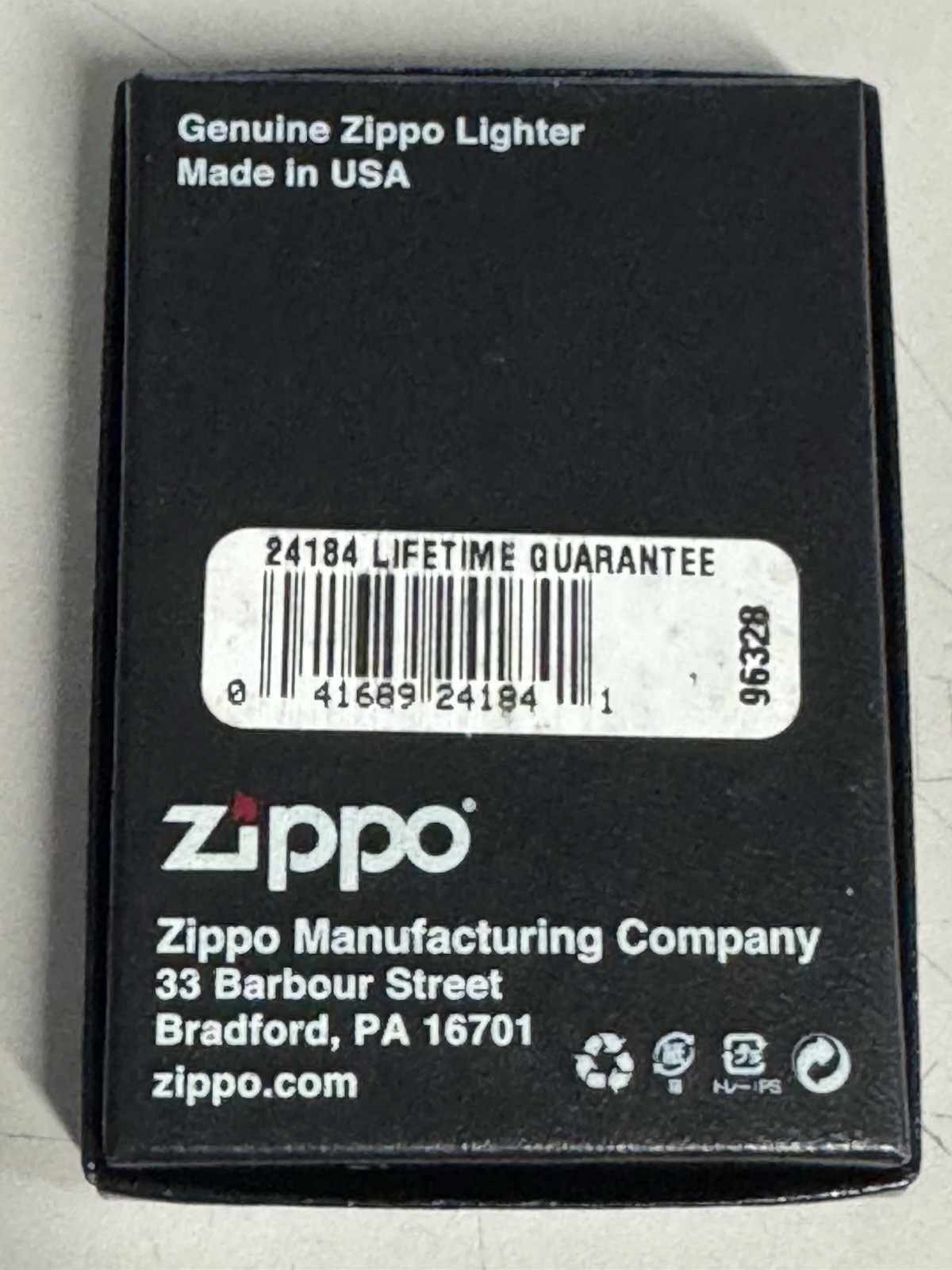 ZIPPO 2007 LIFETIME GUARANTEE DESIGN BRUSHED CHROME LIGHTER SEALED IN BOX G64
