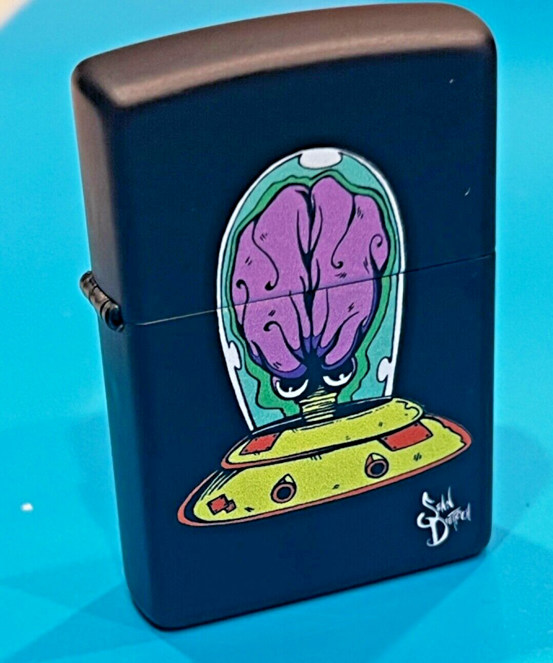 Genuine Brand New 2023 ZIPPO LIGHTER Artist SEAN DIETRICH UFO Martian Design