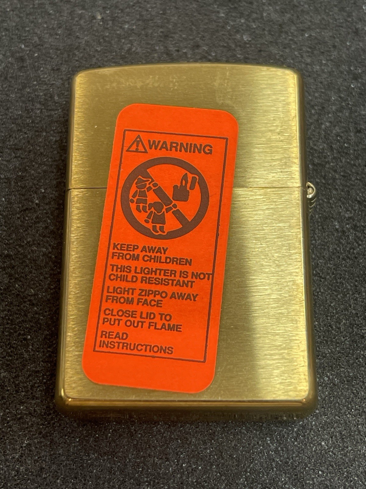 1997 Zippo „Cigar Aficionado“ Lighter Unfired W/Tin TJ1426