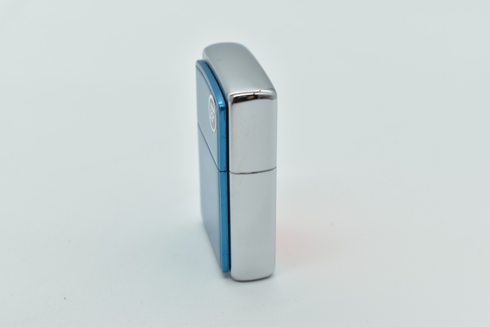 Zippo – BLUE ANODIZED ALUMINUM, New, Aug 2000, Chrome, Niagara Falls Ont