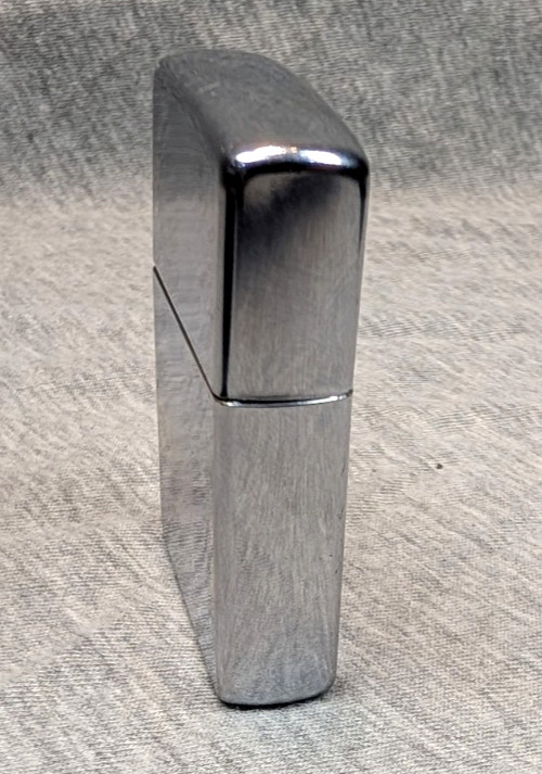 1984 Vertical Stripe Pinstripe Zippo Lighter Non Engraved P/R