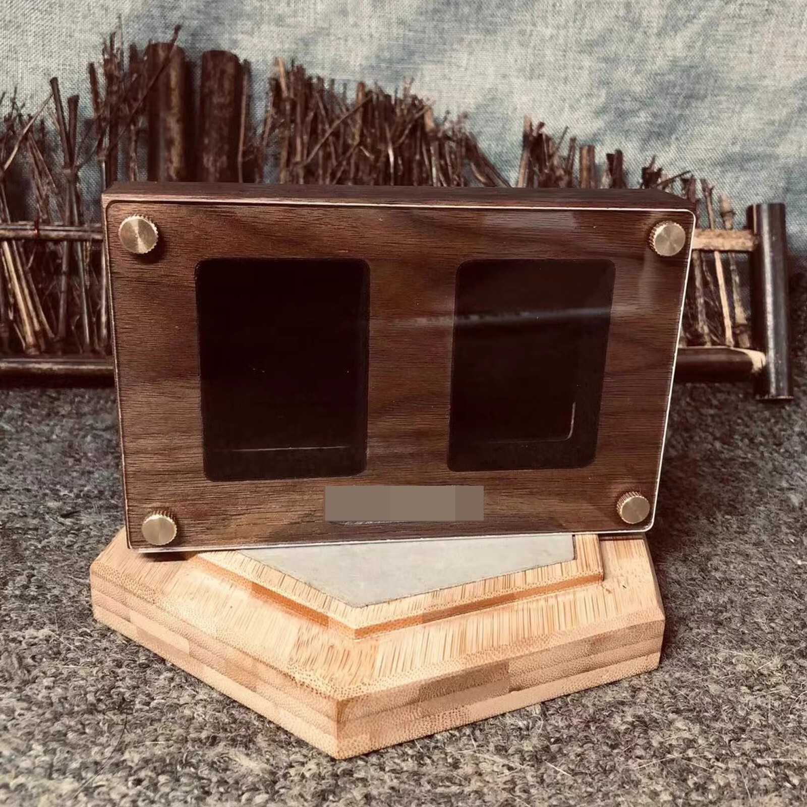 2 Slot America Black Walnut Collection Display Case – For Zippo Lighters