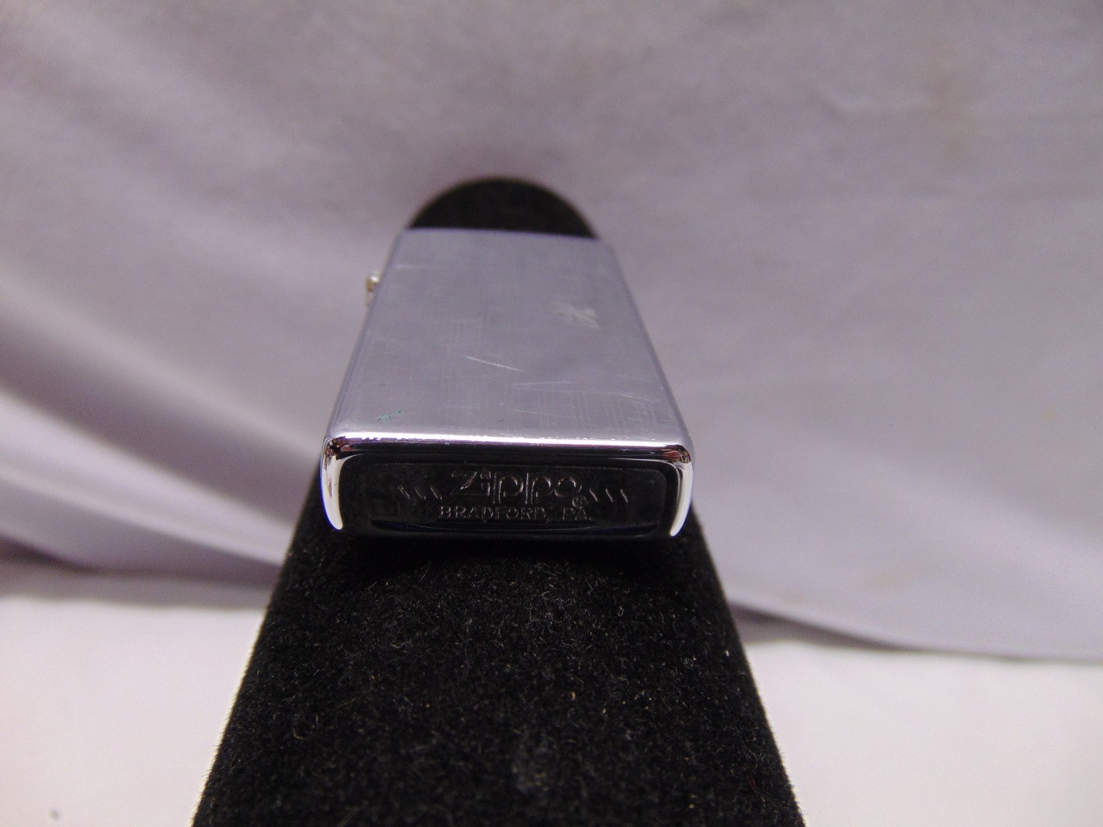 vintage Original Zippo slim lighter with stripe pattern Silver color USA 2.25″