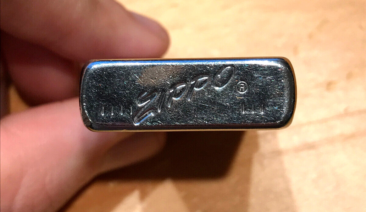VINTAGE SLIM ZIPPO CHROME ARGYLE STRIPE CIGARETTE LIGHTER MADE IN THE USA