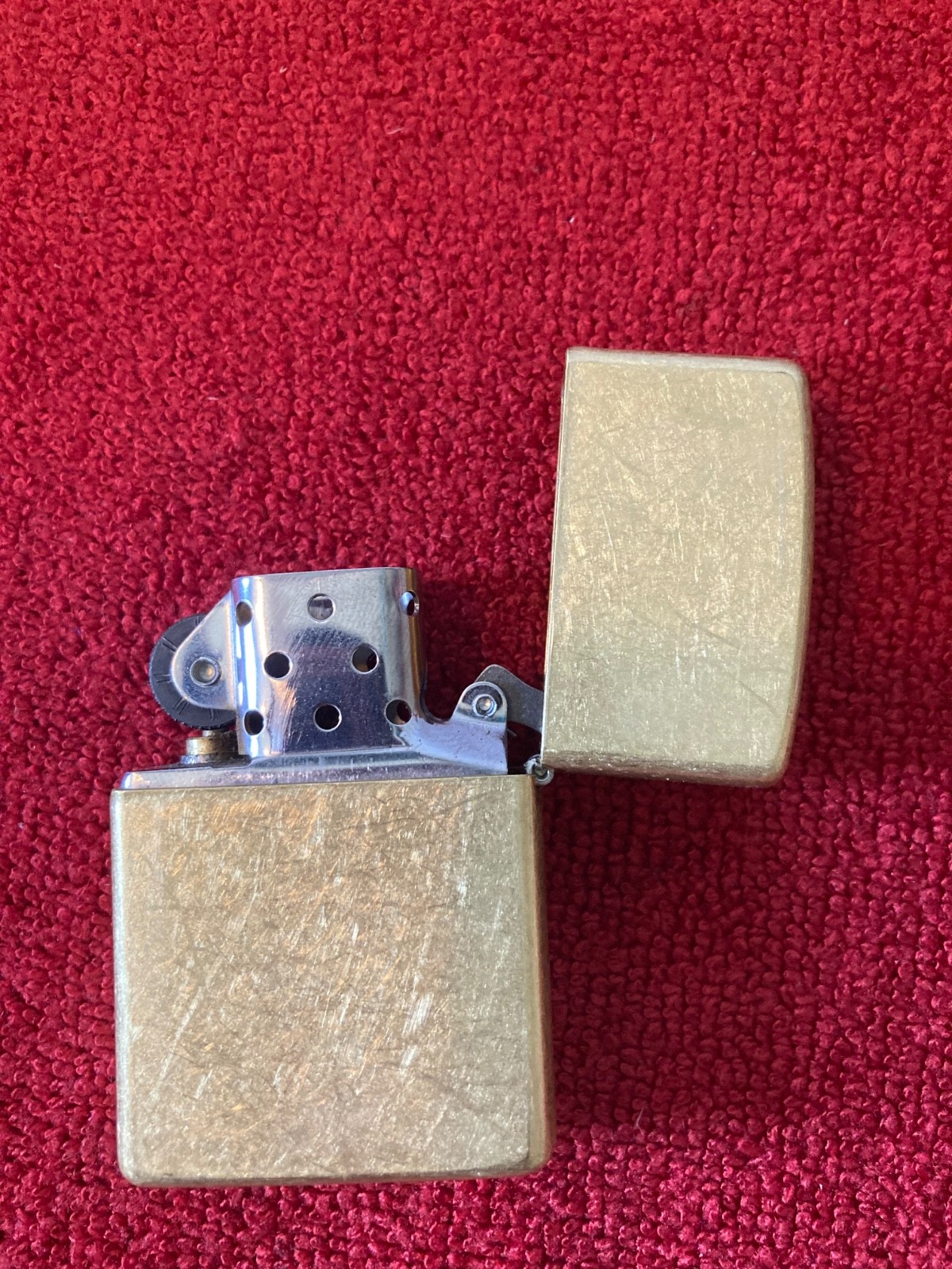 Zippo Gold Textured Gold Tone Collectible Lighter Unique Design Classic Gift