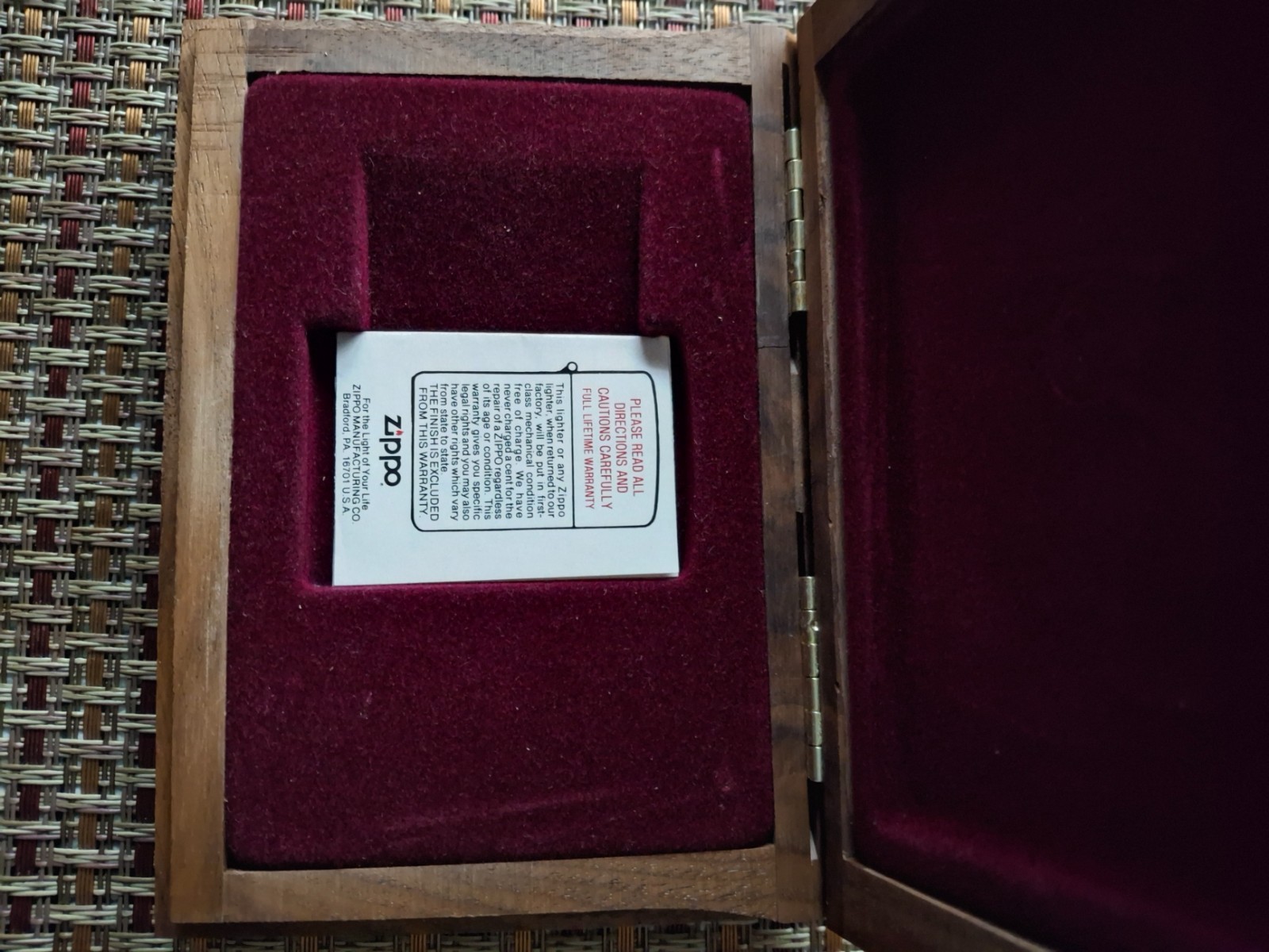 Zippo Presentation Box Wood for Zippo Lighter.