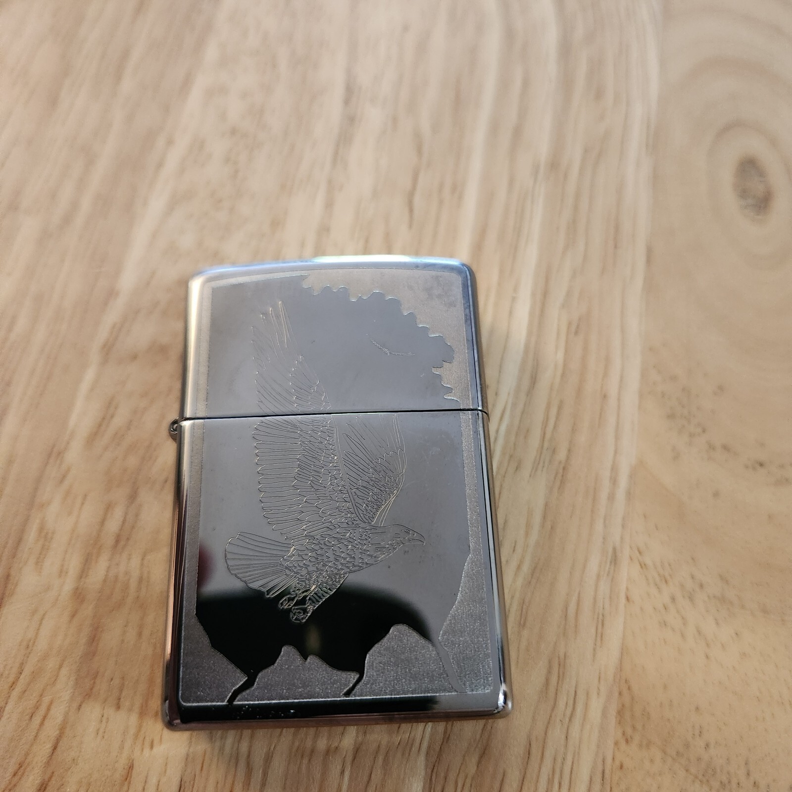 Zippo 21069 lighter birds of prey chrome New In Box „E 16“