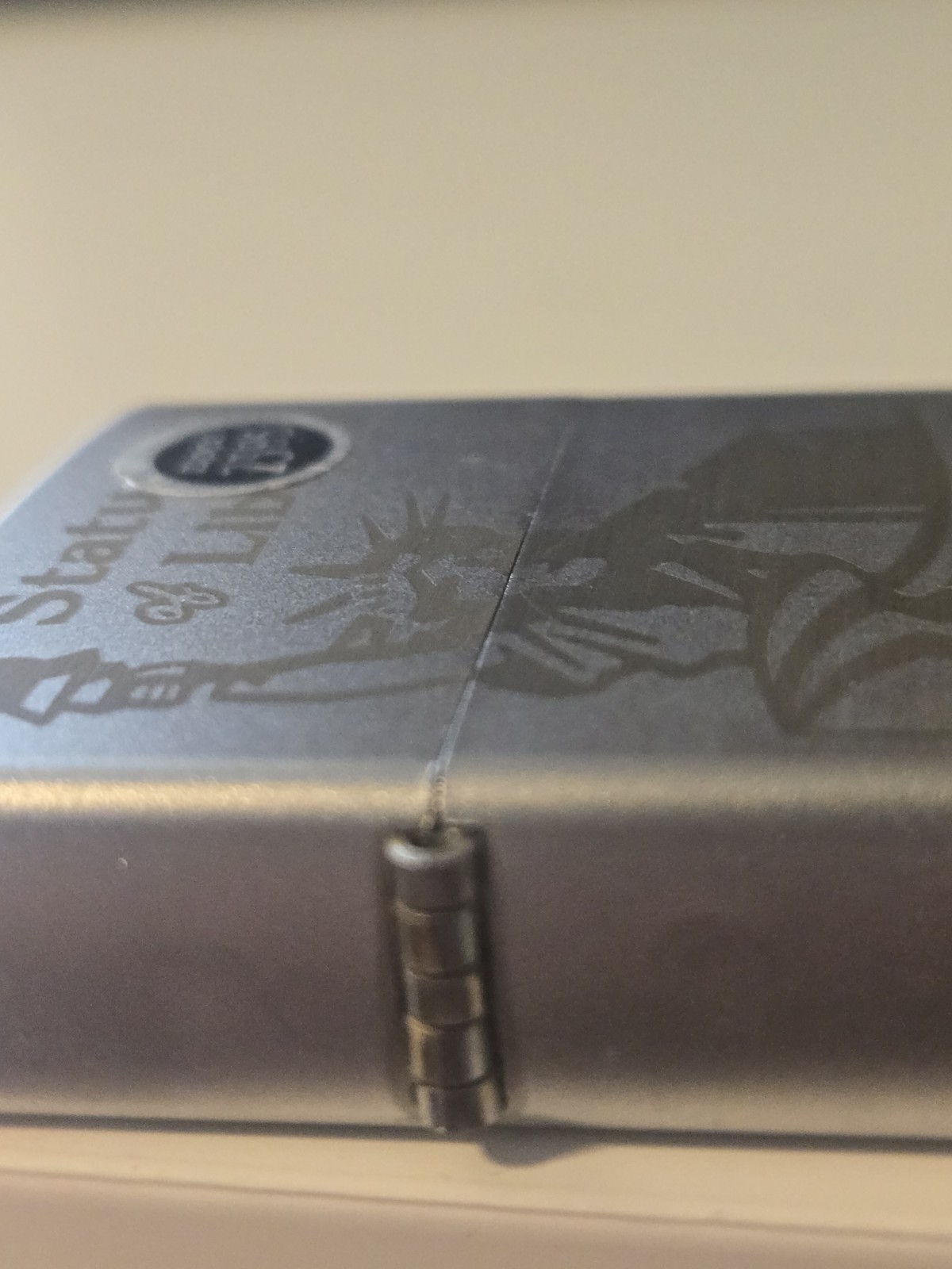 Zippo 2000 Statue Of Liberty Painted In Gold On Brushed Chrome Rare