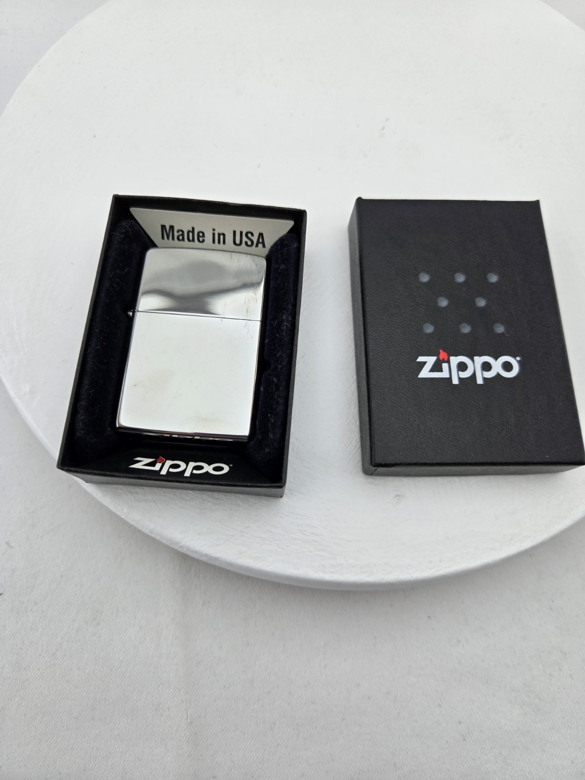 Zippo 250 Reg H Pol Chrome Mirror Chrome Finish Lighter (Made In USA) (JO1-39)