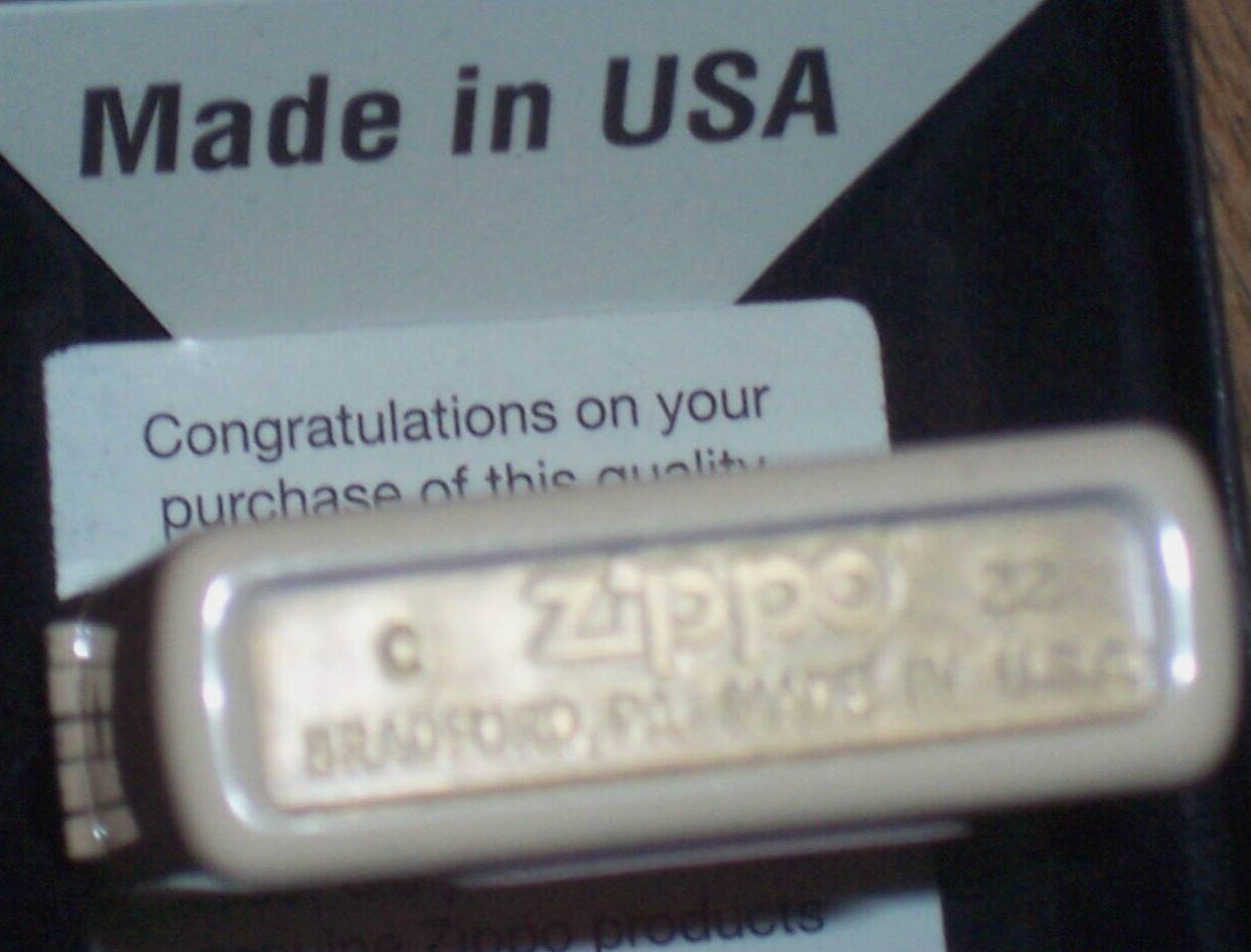 New Windproof US ZIPPO Oil Lighter 48204 American USA Star Flat Sand Color Case