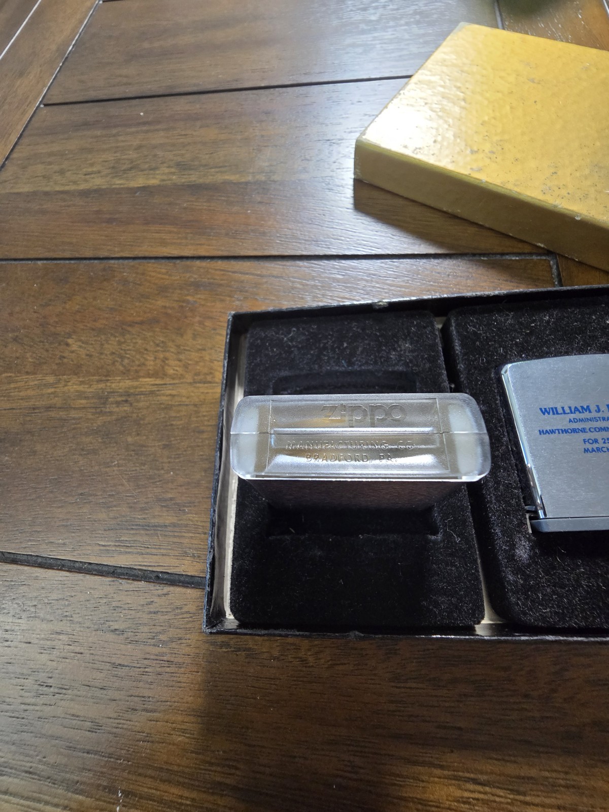Vintage Zippo Tape Measure & Magnifier Gift Set NOS w/Original Box