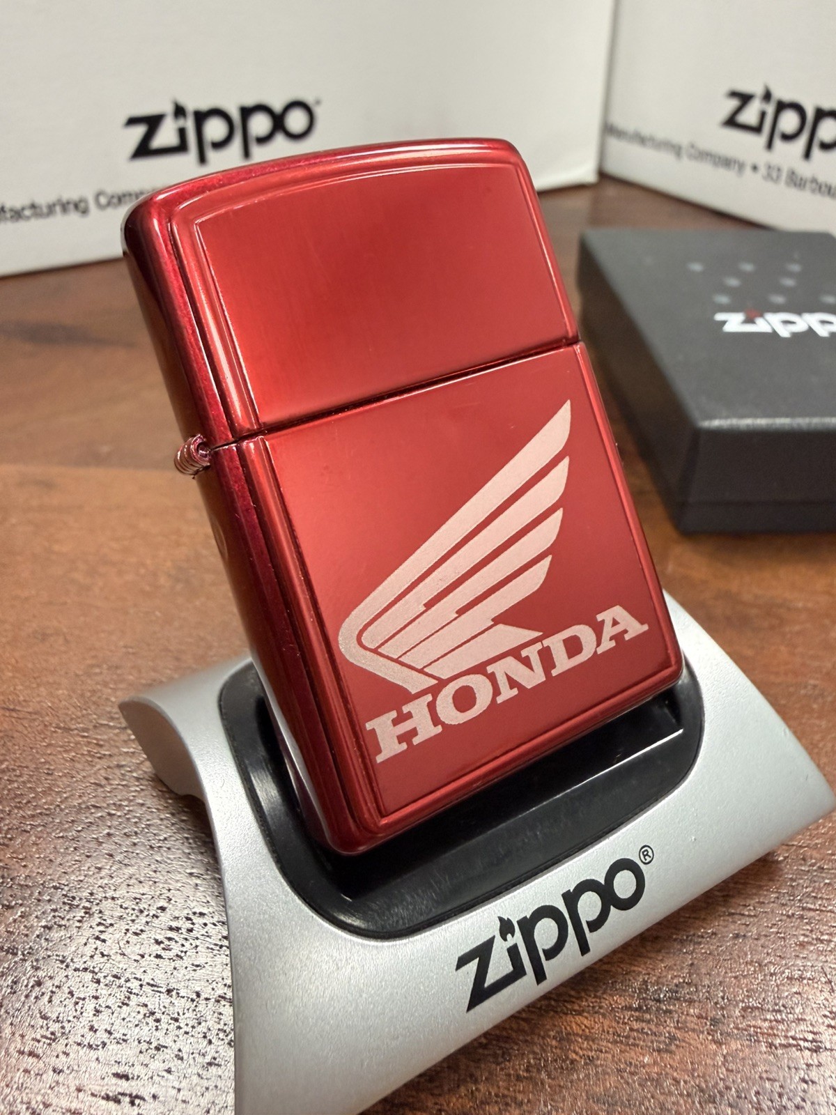 GENUINE Zippo Lighter HONDA RED ANODIZED Candy Apple Red 2005 NEW IN BOX RARE