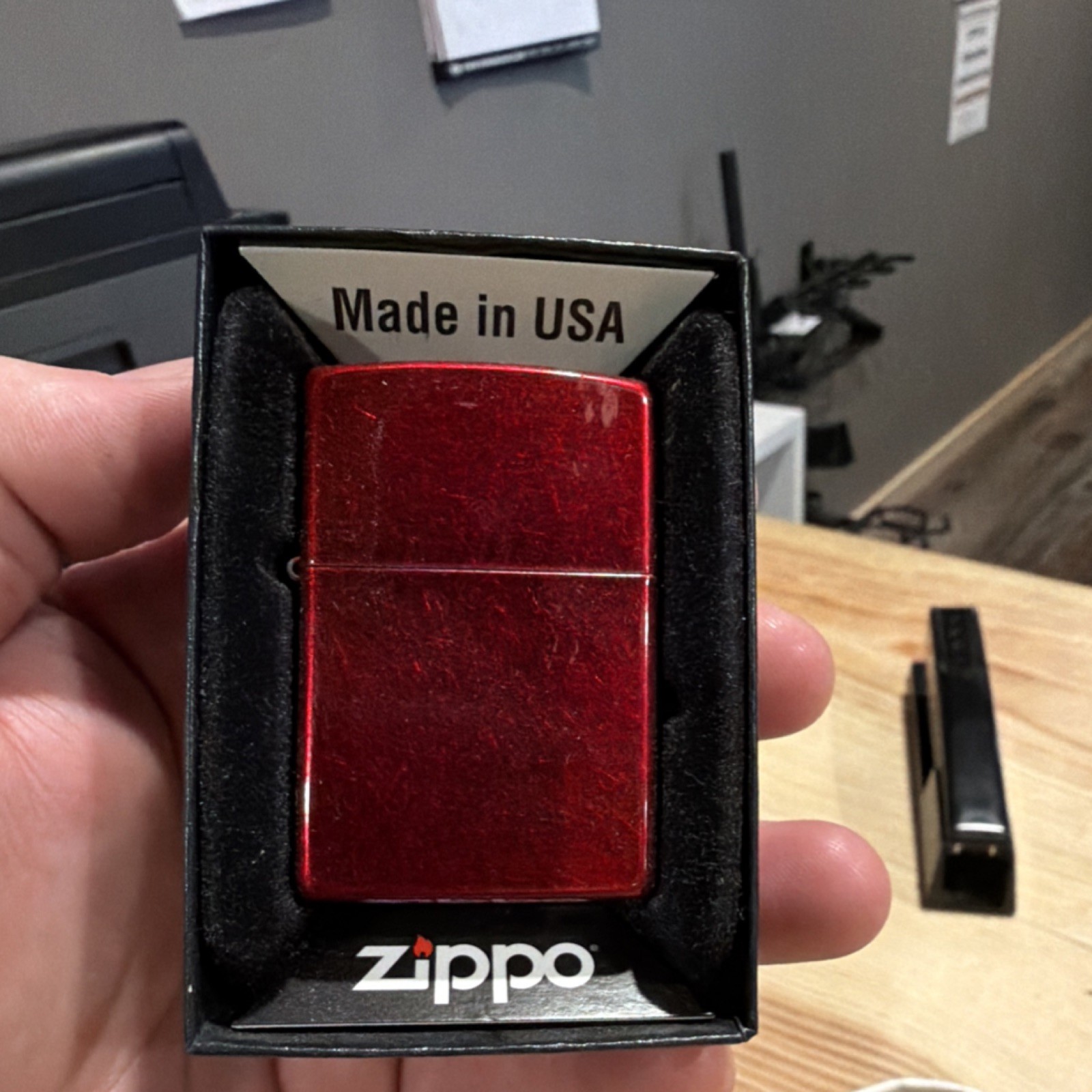 Zippo Candy Apple Red Matte Collectible Windproof Lighter 21063 Made in USA