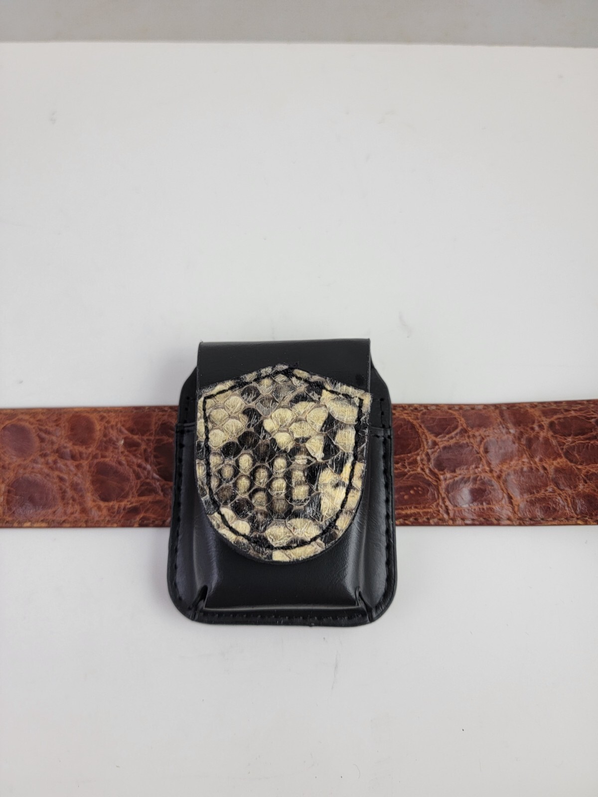 Reticulated PYTHON ZIPPO leather lighter case Pouch holder New Genuine Handmade