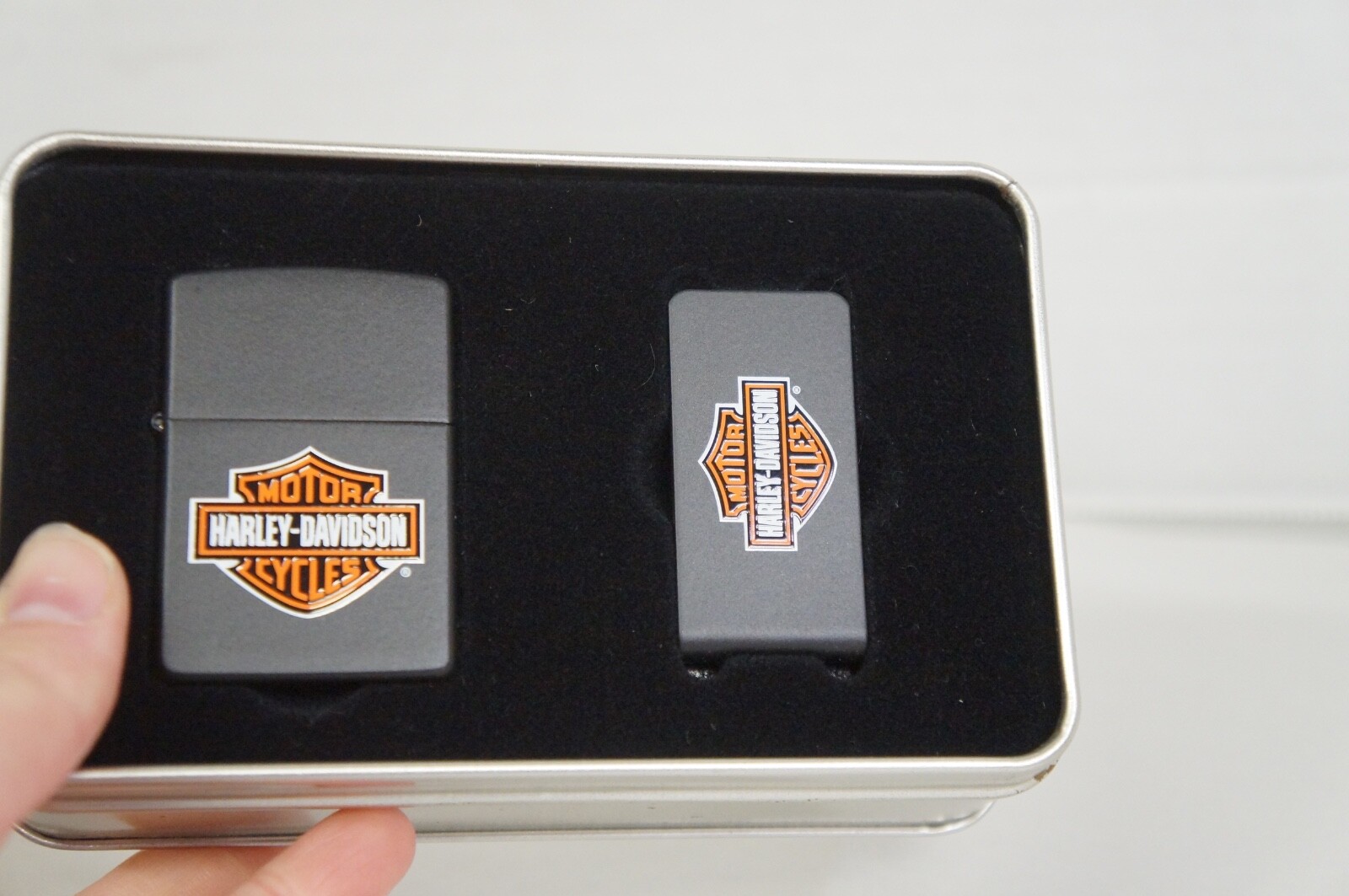 1996 NOS Zippo Lighter Harley Davidson HD160 W/ Money Clip Set Original Tin Box