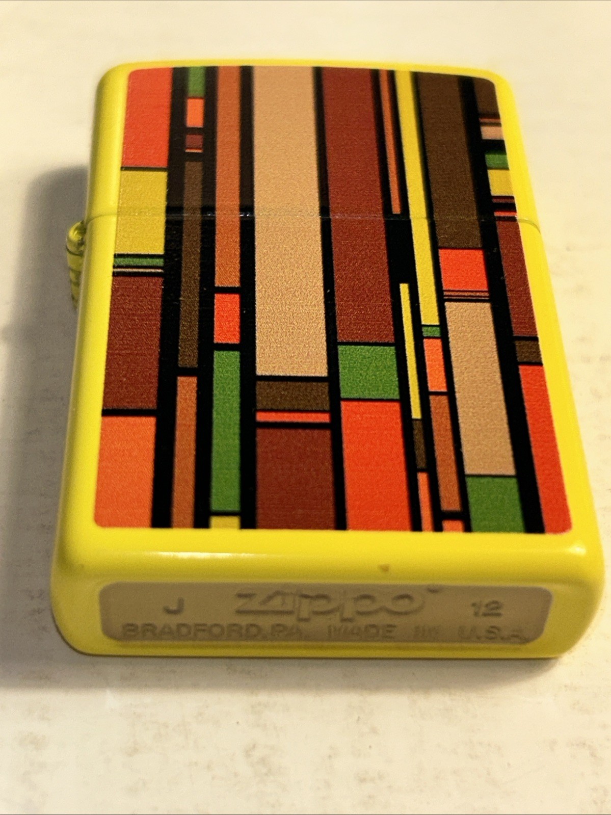 Zippo J 12 Yellow Lighter 2012 USA – New, Unfired, No Tags