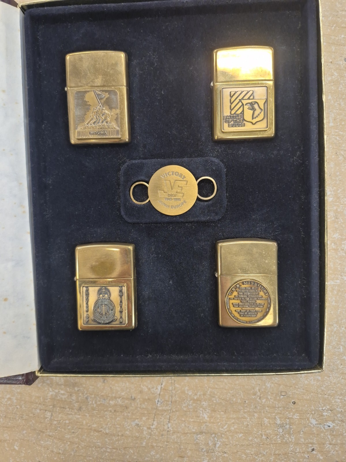Zippo Gift Set World War 2 Remembrance Lighters and Keychain (21776/25,000)