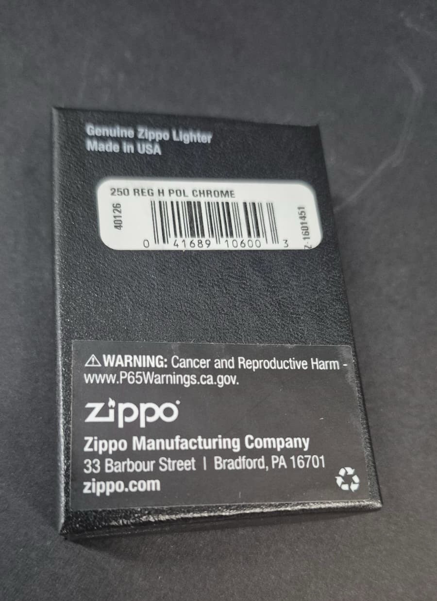 Zippo 250 Classic High Polish Chrome Pocket Lighter Engraved Ventura w/ box
