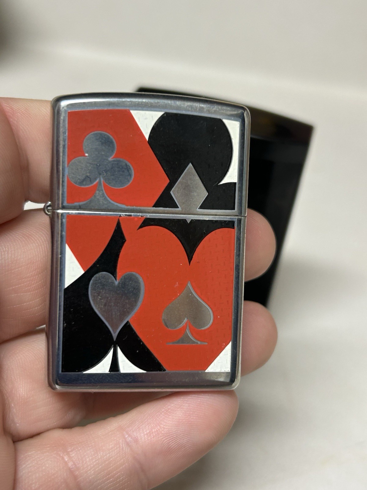 SUITED CARD SUITS HIGH POLISH CHROME ZIPPO LIGHTER New