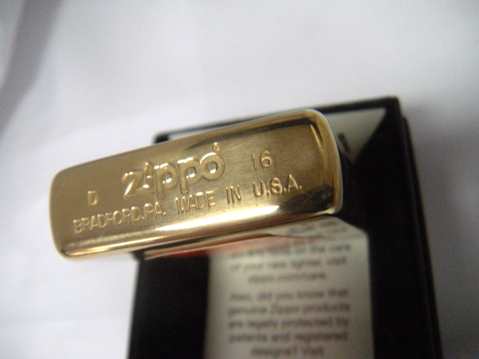Zippo 4 Leaf Clover Shamock Lighter New in Box Unfired Gold Colored Made In USA