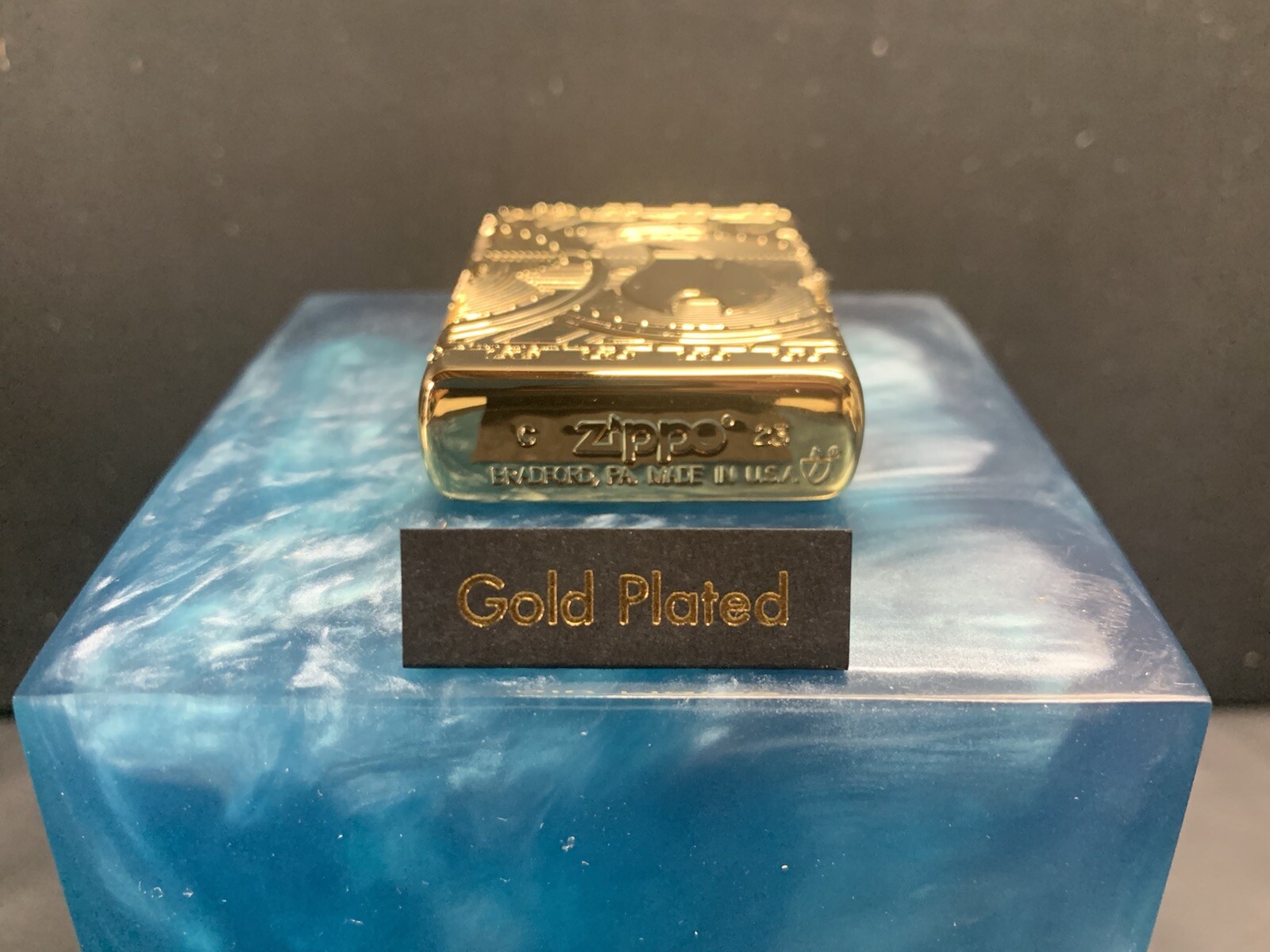 Zippo Armor Gold Plated Zippo Lighter New In Box
