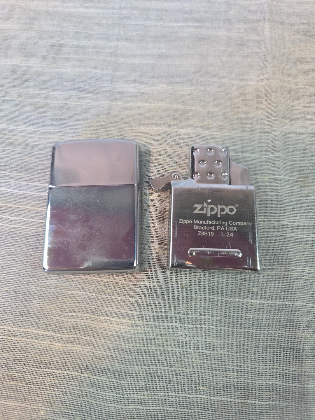 Zippo Lighter I-07 Chrome Silver Windproof Lighter W/ Butane Insert