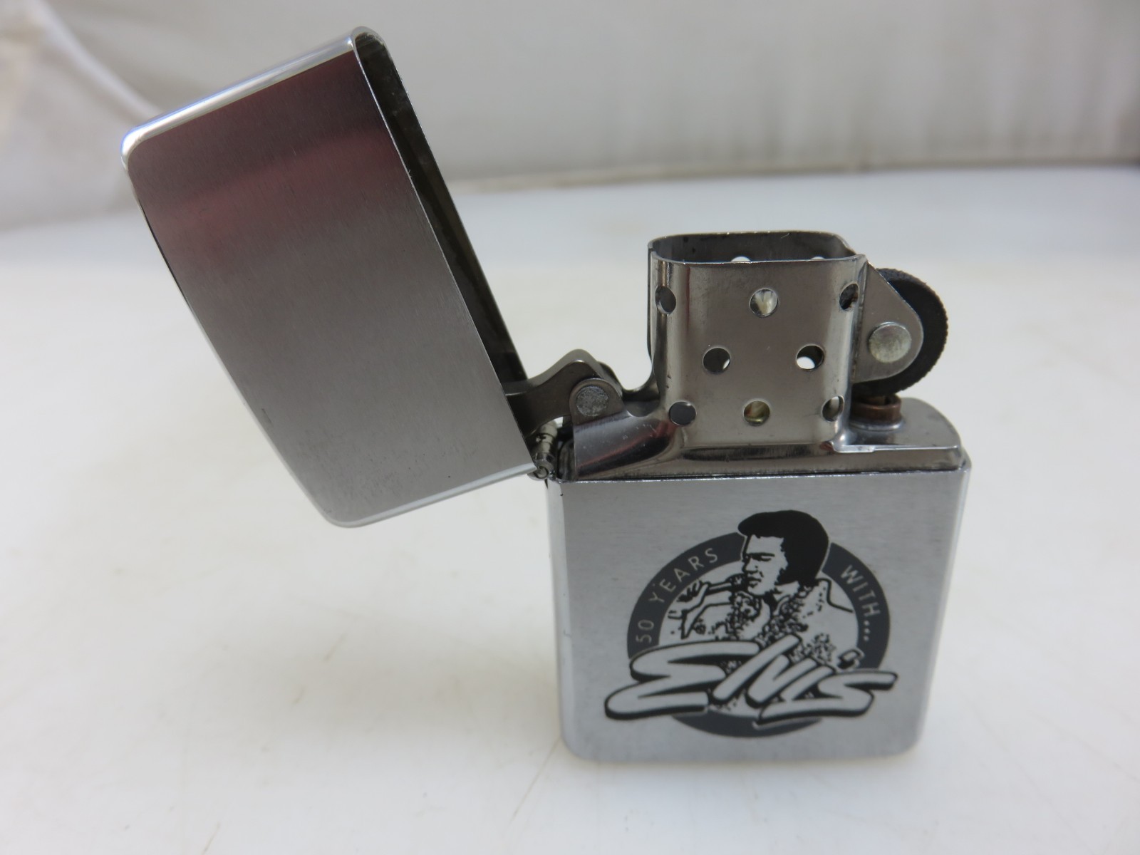 Zippo Lighter Elvis Presley 50 Years NEW OLD STOCK 1990