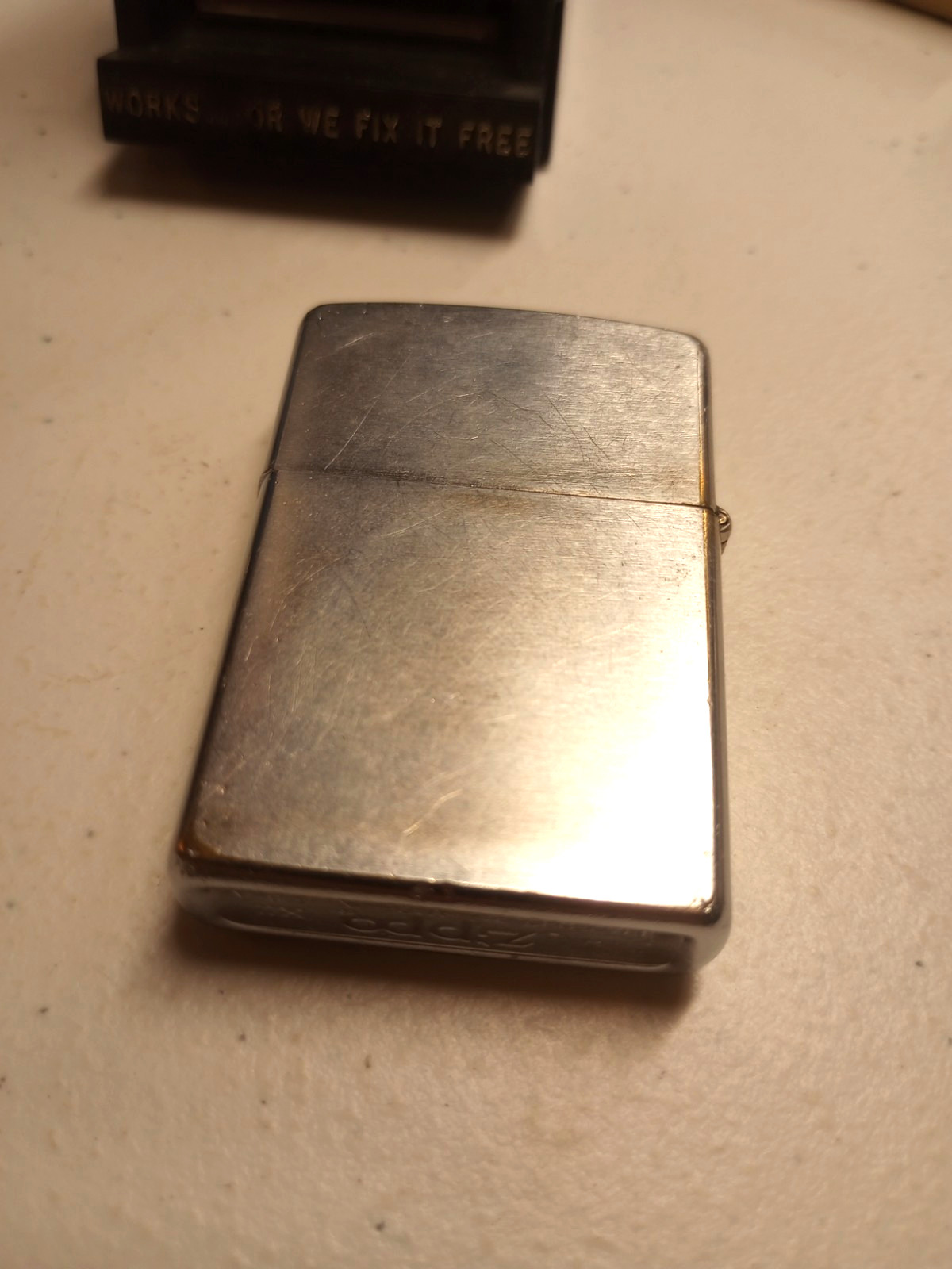 Vtg 1996 Zippo Cigarette Lighter Iwo Jima US Marines Raising Flag Box Nice Snap!