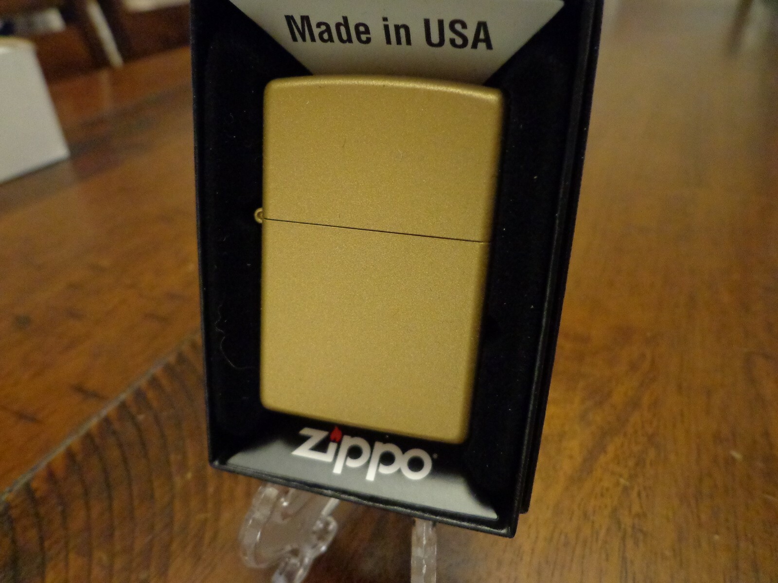 HONEY GOLD MATTE RARE MODEL ZIPPO LIGHTER MINT IN BOX NO LONGER PRODUCED