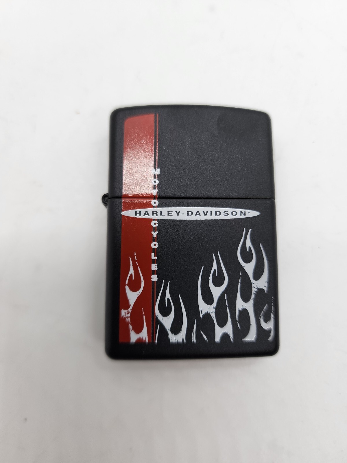 ZIPPO – Harley Davidson Red & Black Flames Lighter * Retired *
