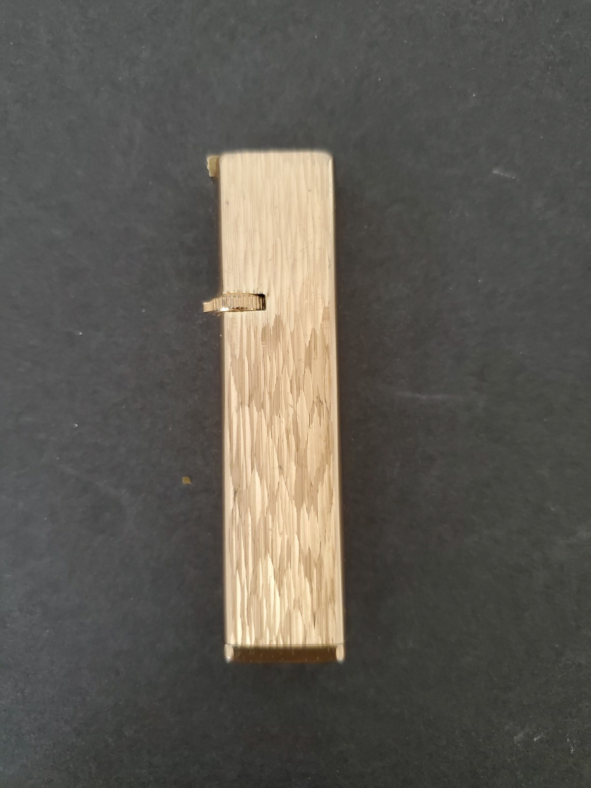 *NEW* VINTAGE BRAVO LIGHTER textured goldtone
