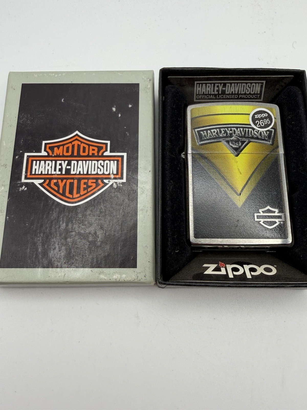 Vintage 2015 Harley Davidson Logo & Skull Chrome Zippo Lighter NEW B35