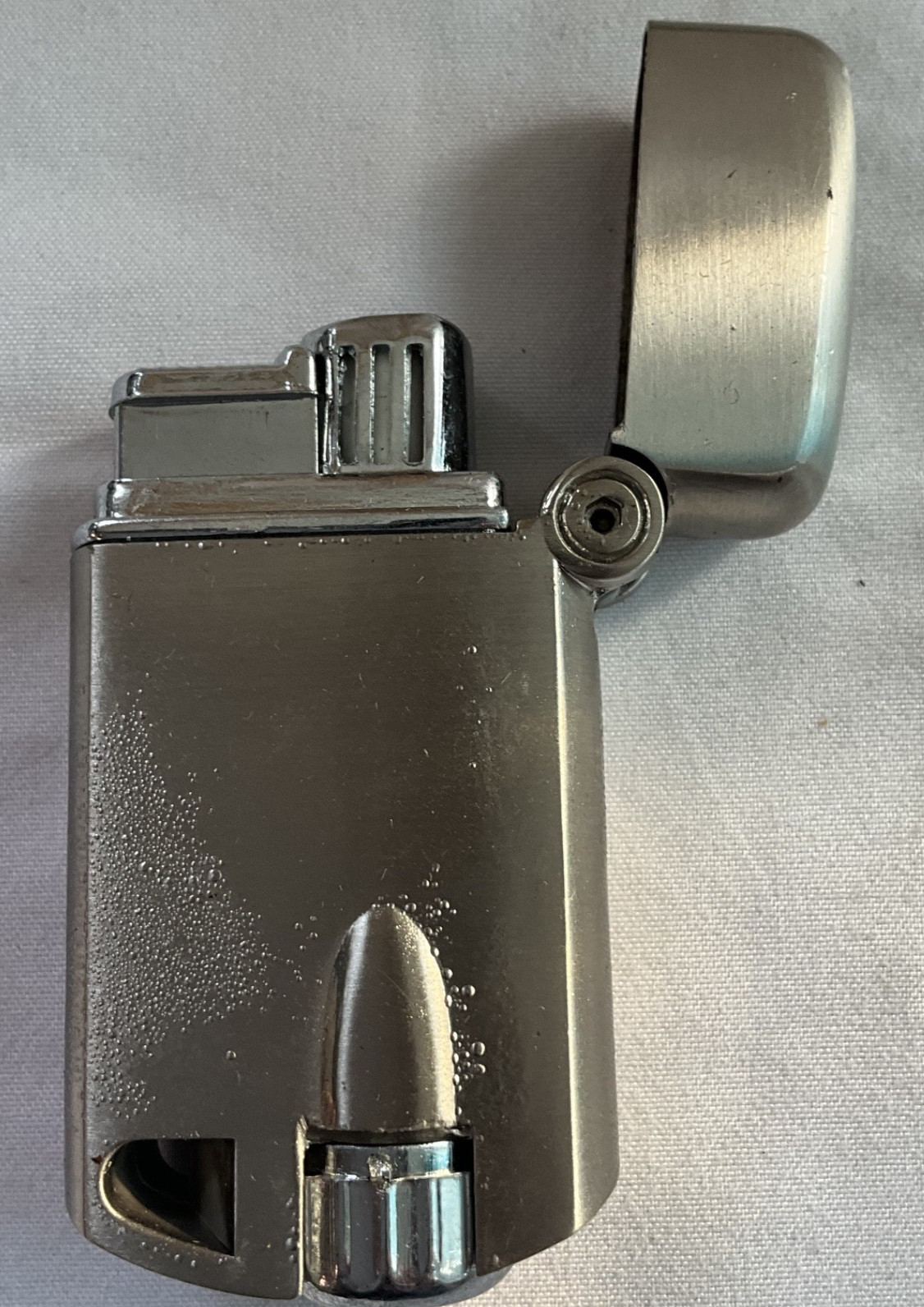 Dale Earnhardt Sr. #3 officially Licensed Lighter 2001 In OriginalCase 4.5 x 2.0