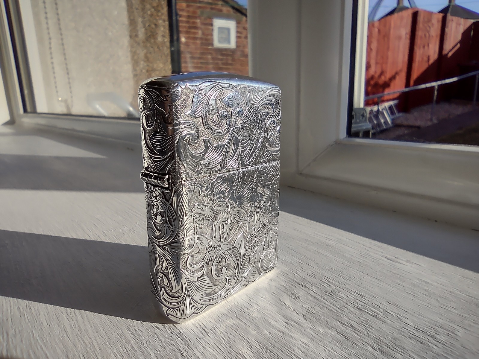 Zippo – Solid Sterling Silver – Armoured Case Unique Dragon Carved New & Unused