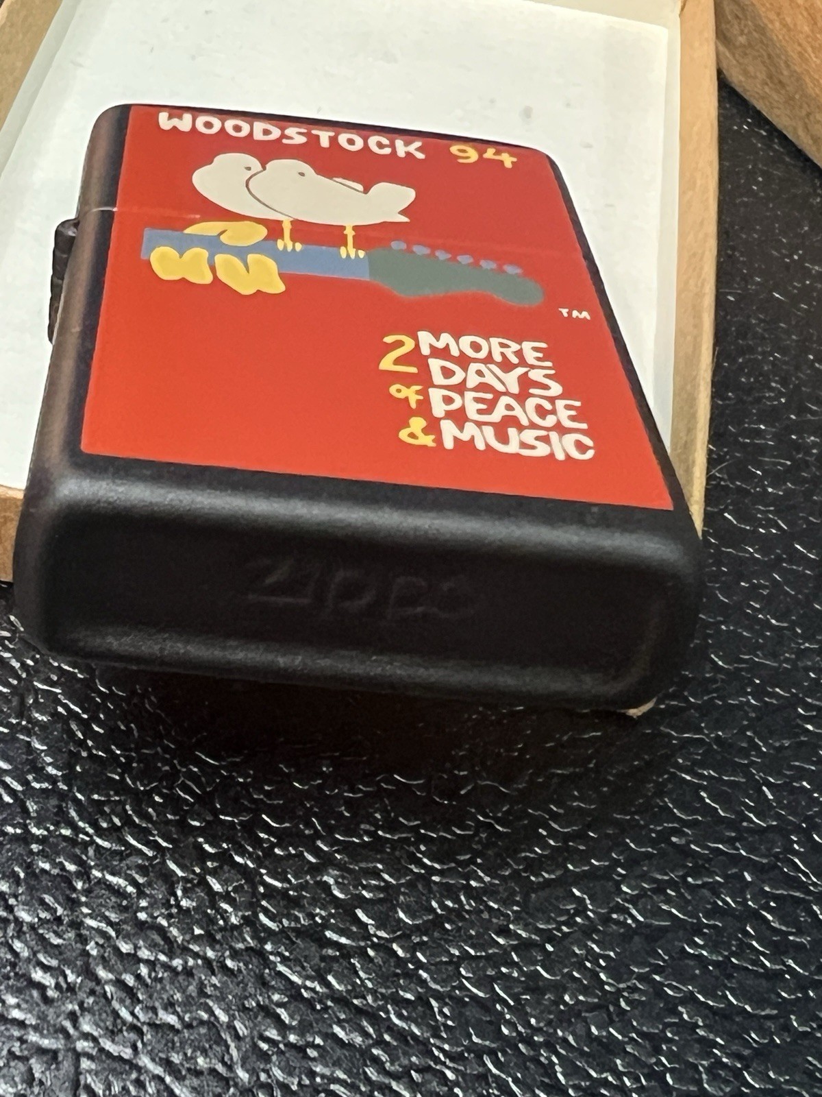 Zippo Woodstock 94 Double Dove 2 More Days of Peace & Music Black Collector Nice