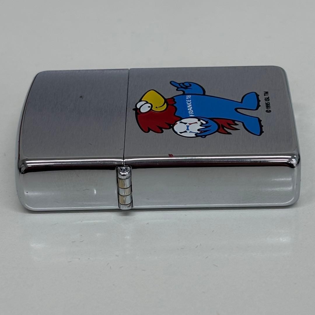 Vintage Zippo 1997 France 98 Footix France FIFA World Cup with Tin Case Unfired