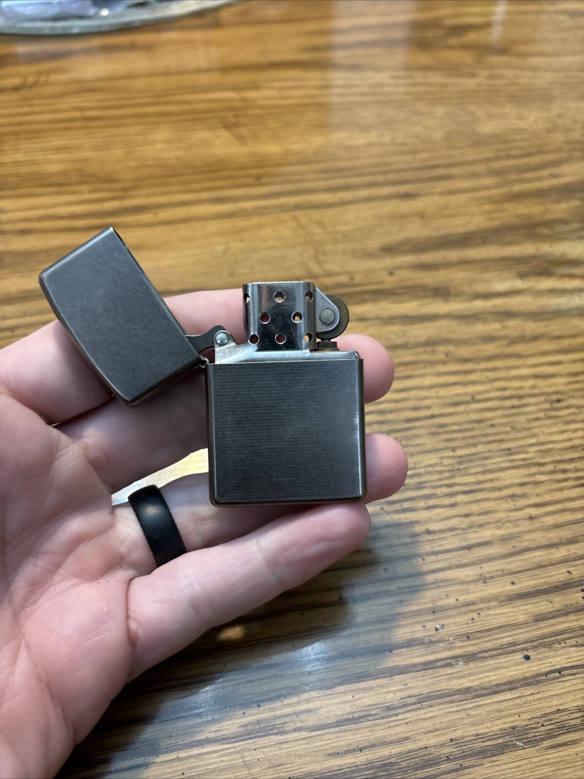 Zippo Black Horizontal Stripe Cigarette Lighter K 05 2005