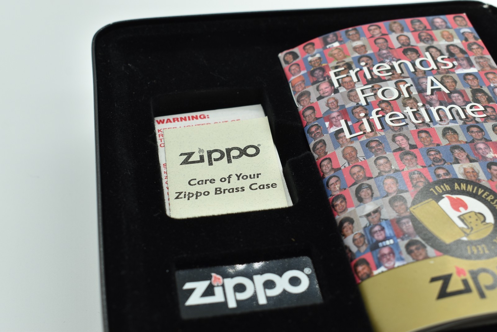 Zippo – 70th ANNIVERSARY, Friends For A Lifetime Lighter 1932-2002, Brass, Tin