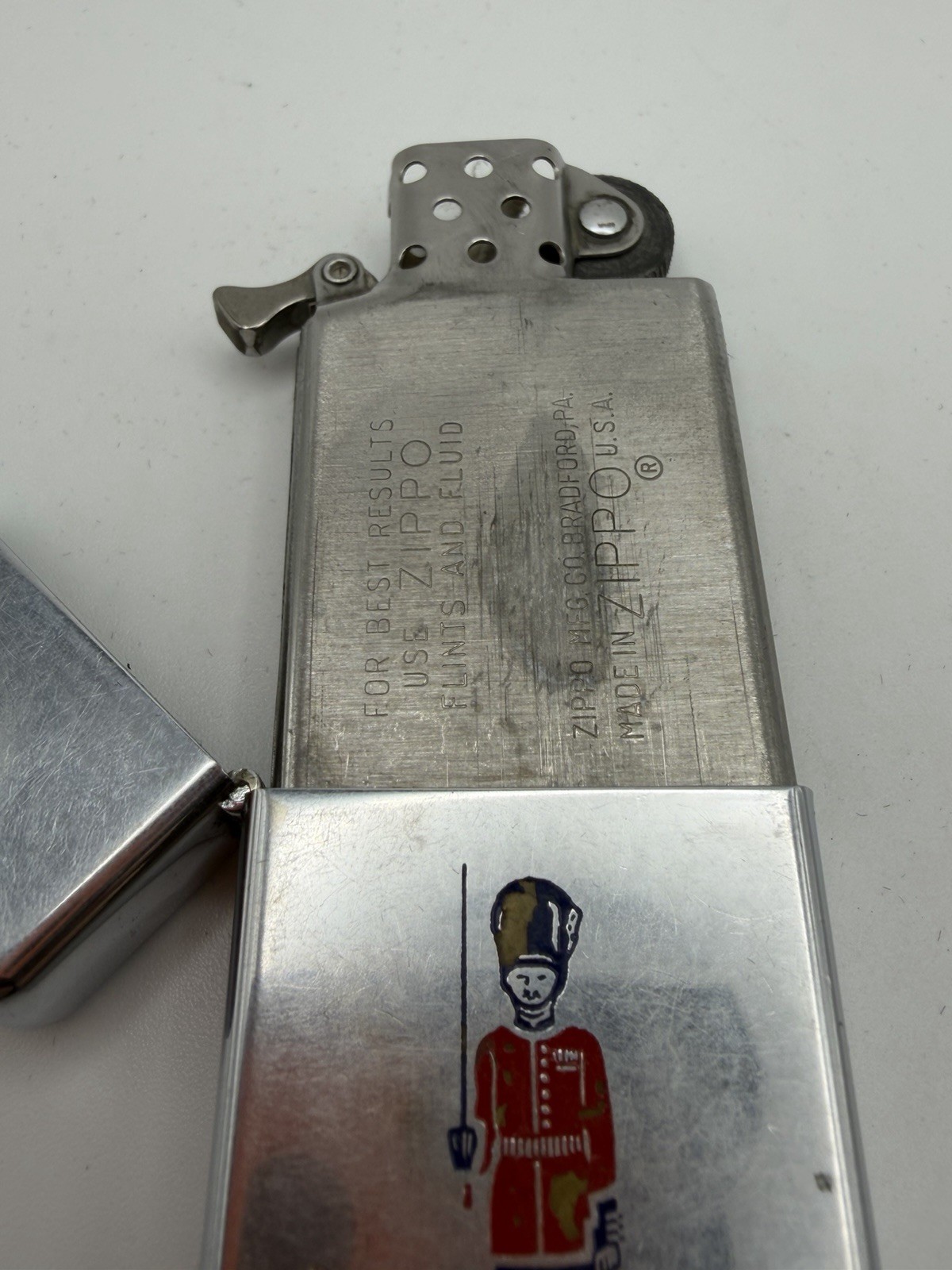 Vintage 1968 Windsor Canadian HP Chrome Slim Zippo Lighter New ***READ