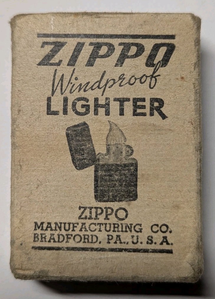 1930s 1940s Zippo Lighter 3 Barrel hinge Black W/ Artwork In early Box