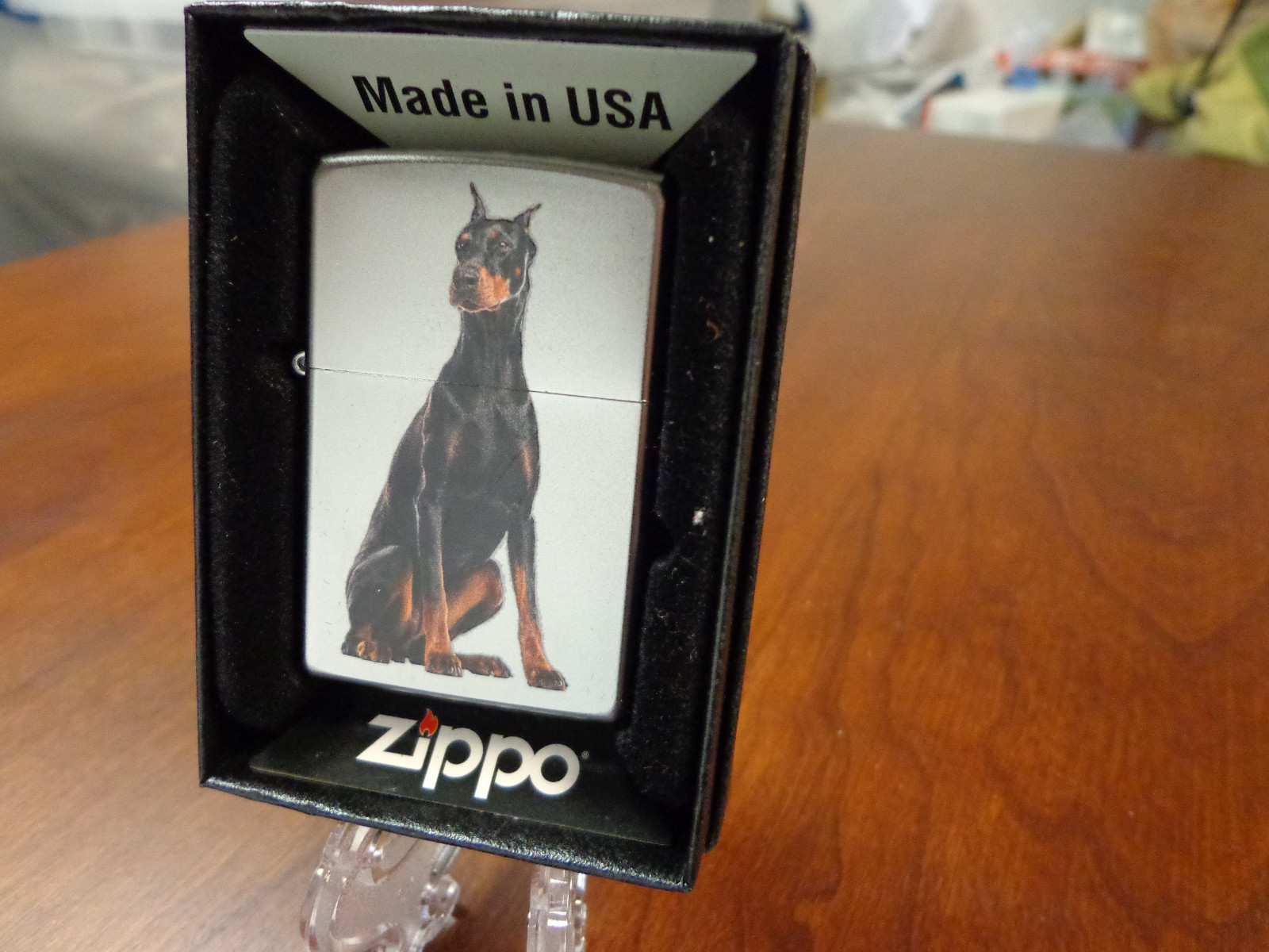 DOBERMAN PINSCHER DOG SATIN CHROME ZIPPO LIGHTER MINT IN BOX