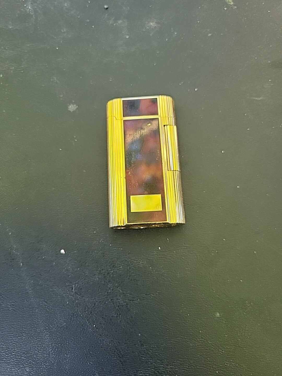 Vintage Zippo Gas Lighter Red Lacquer/gold Flint Works Out Of Gas