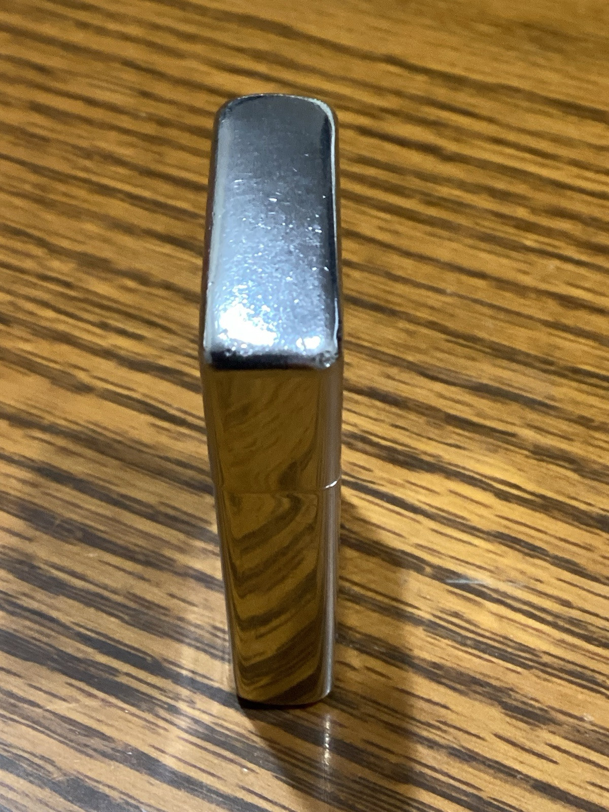 Zippo Vintage Thin Stripe Flip Top Lighter